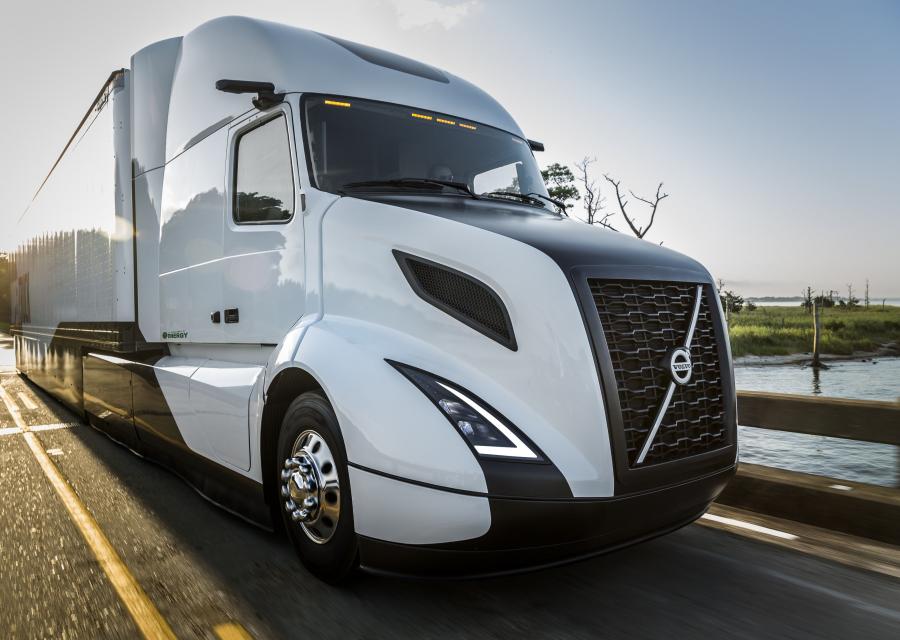  Volvo SuperTruck 2016 года  (фото 1 из 3)